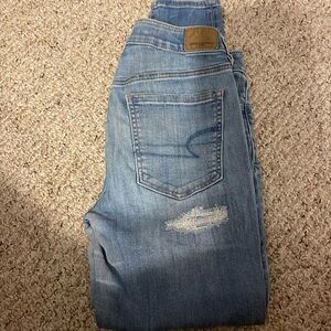 American Eagle Ripped High Waisted Skinny Jeans (Regular Length)
